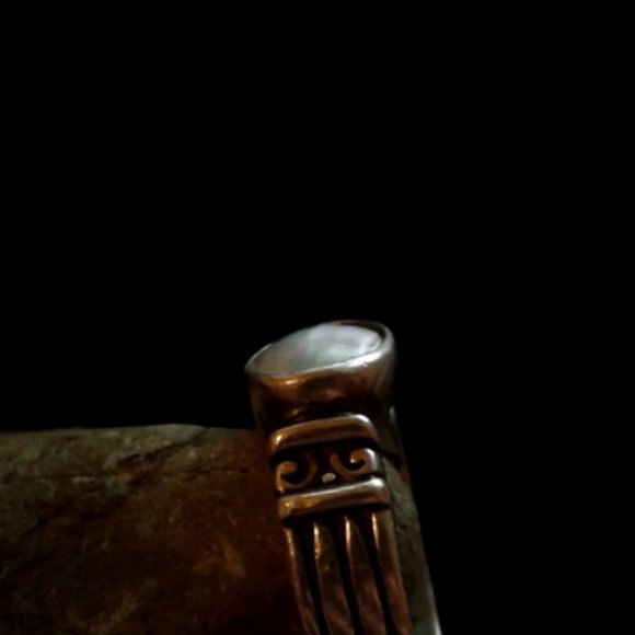 ANTIQUE Pearl Ring | Designer | June Birthstone | Rare Ring | Sterling Silver - Picture 3 of 5